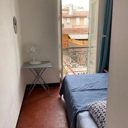 Hotel Nuit d’orient à Marseille Extérieur photo