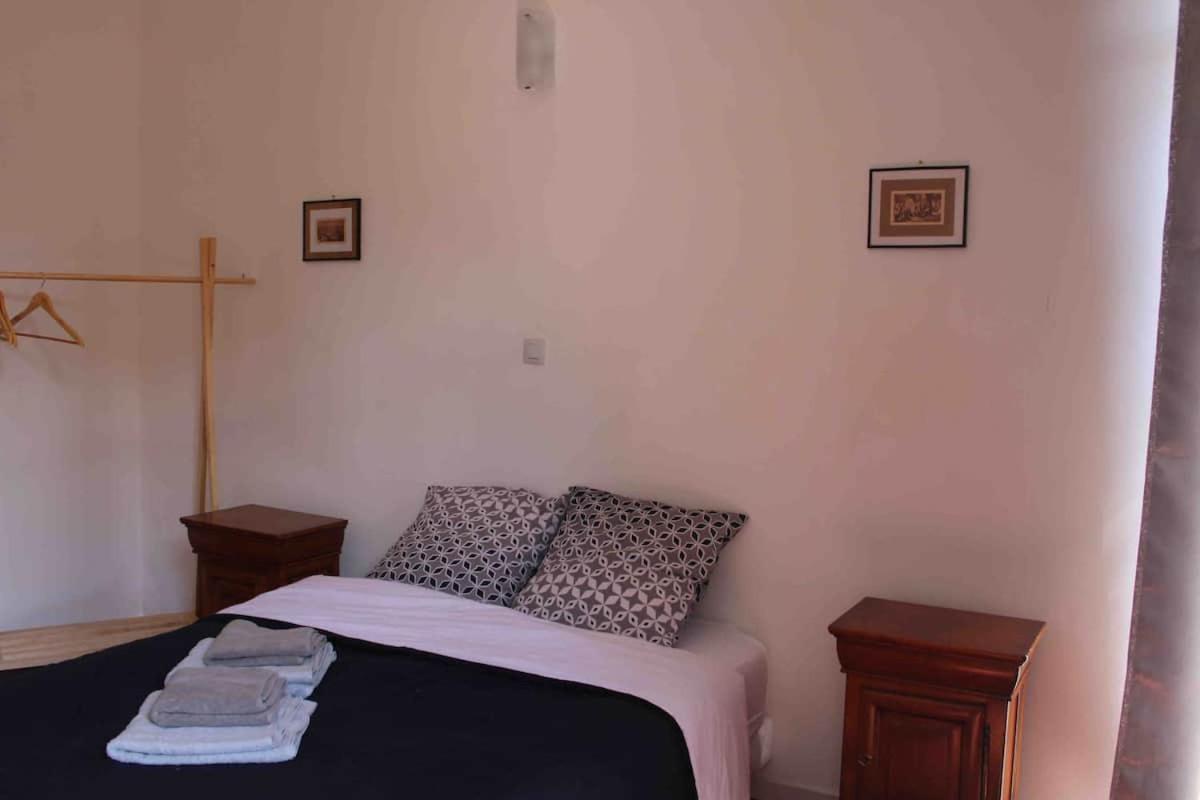 Hotel Nuit d’orient à Marseille Extérieur photo