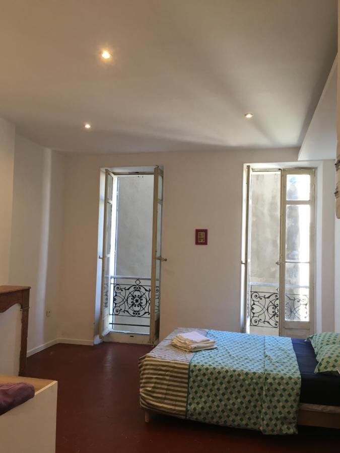 Hotel Nuit d’orient à Marseille Extérieur photo